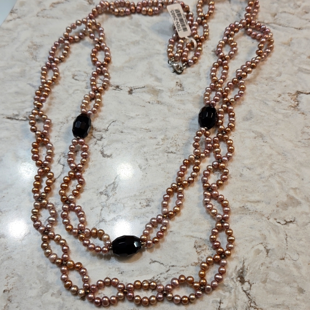 Pearl necklace